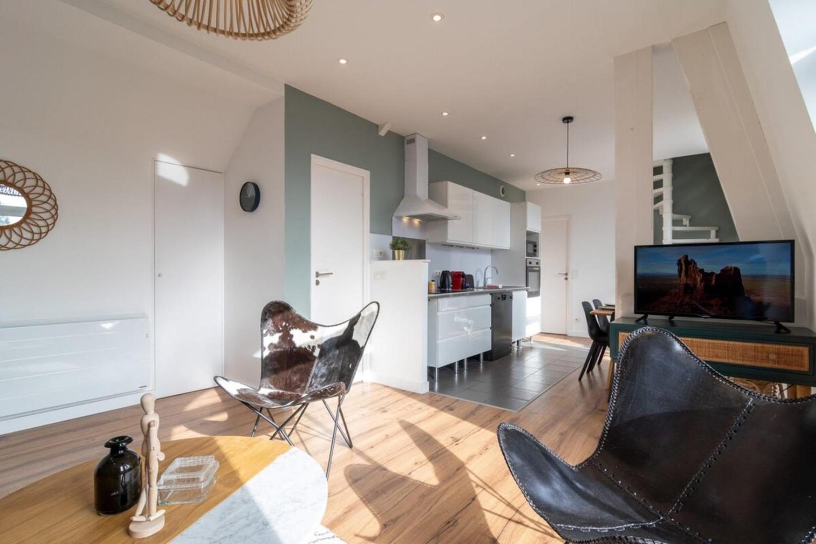 Marcq En Baroeul - Superb Apartment + Parking Екстер'єр фото